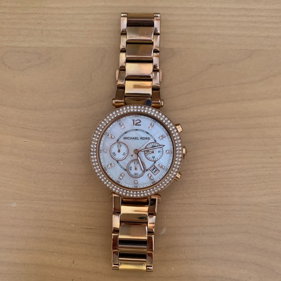 Rose Gold Michael Kors Parker Watch - Picture 1 of 1